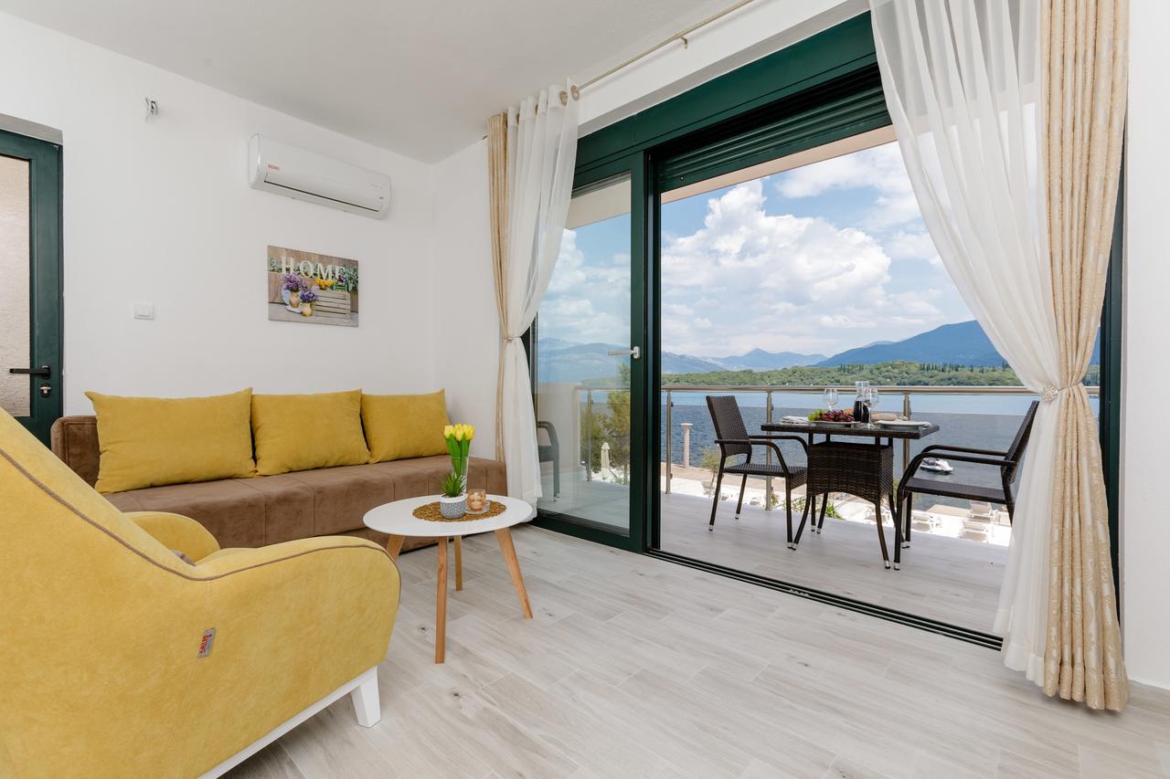 Apartmani Mia Тиват Экстерьер фото